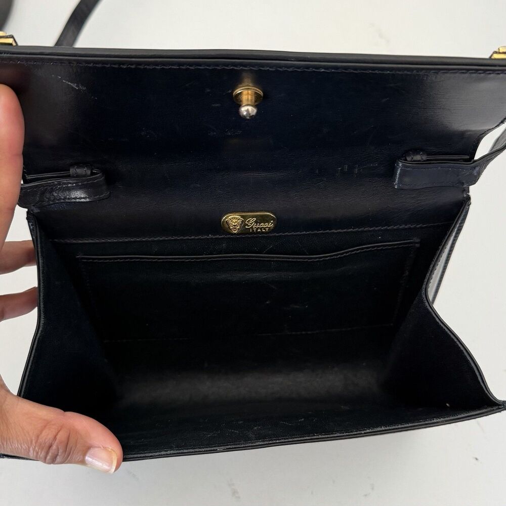 Gucci Vintage Crossbody Clutch Bag Solid Black Leather Minimalist Old Money Logo - Picture 8 of 11